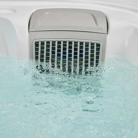 Jacuzzi OF-3002 – Ekskluzīvs premium vannas istabas risinājums ar augstspiediena sūkni