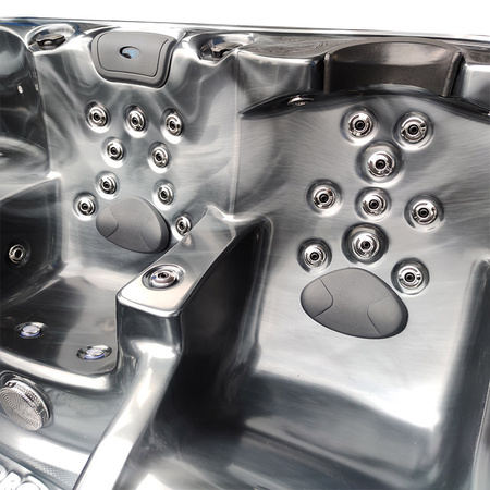 Garden Jacuzzi SPA403 230x230 cm - eksklusiivne spaa-vann 4 inimesele