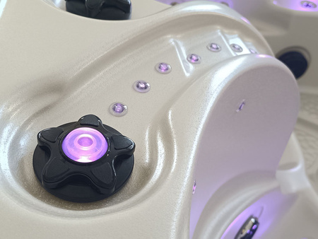 MOG-1336 AK.21 OB.04C Garden SPA μπανιέρα υδρομασάζ 240X240X93CM