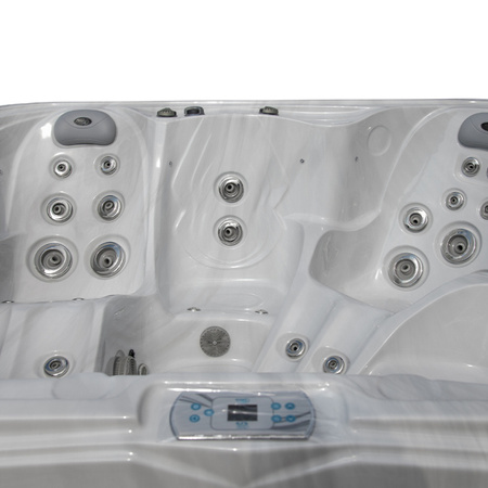 Garden Jacuzzi SPA751 210x210 cm - relaxare de lux în grădina dvs.
