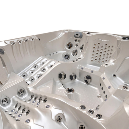 Dārza džakuzi vanna SPA746 230x230 cm - luksusa atpūtas zona