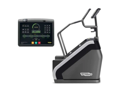 Technogym Excite 1000 LED športno stopnišče Rabljeno/Registrirano - Popolno stanje
