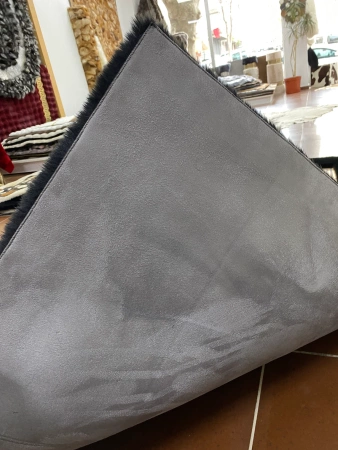 Alcatifa de luxo premium preta estilo Versace - Elegância e suavidade para a sua casa