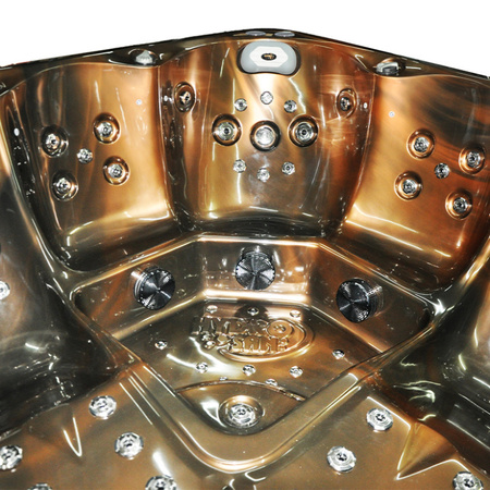 Jacuzzi de jardin SPA750 200x200 cm – confort et relaxation dans votre jardin