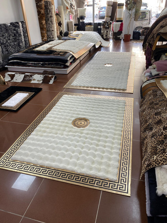 Exkluzivní krémový koberec Premium ve stylu Versace - luxus a pohodlí