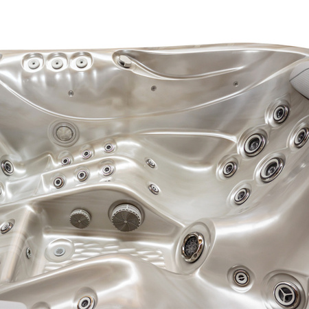 Garden Jacuzzi SPA530 210x170 cm - jacuzzi compact pentru grădină și terasă