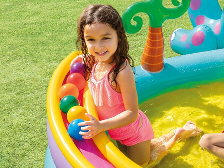 Puhallettava lasten uima-allas vesileikkipaikka liukumäki suihkulähde INTEX 57135