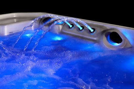 Jacuzzi Christi Spa SILVER STAR para 3 personas: un sistema de spa de lujo para una relajación, salud y comodidad inigualables