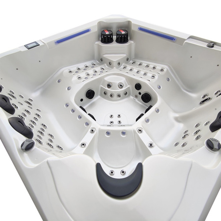 Garden Jacuzzi Hot Tub SPA743 220x220 cm – Spacious Relaxation for the Whole Family