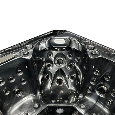 Садове джакузі SPA755 F21 230x230 см - розкіш і комфорт у вашому саду