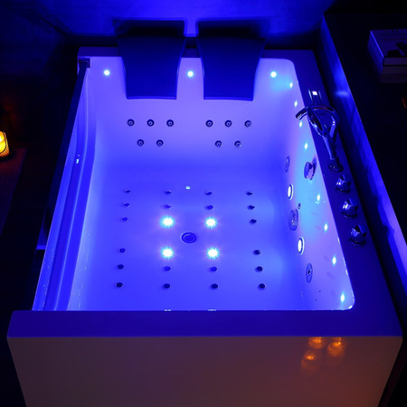 Vasca idromassaggio per casa | Bianca 42 getti 180×120 | Jacuzzi