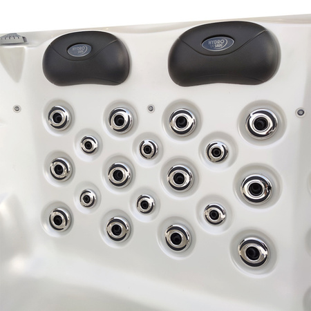 Dārza džakuzi vanna SPA743 220x220 cm - plaša atpūta visai ģimenei