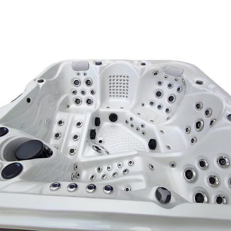 Aia mullivann SPA560 220x220 cm - luksus ja täielik lõõgastumine teie aias.