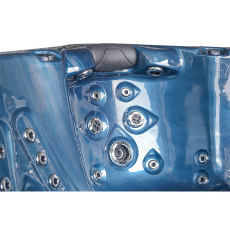 Dārza džakuzi vanna SPA561 210x210 cm - ērta atpūtas zona jūsu dārzā