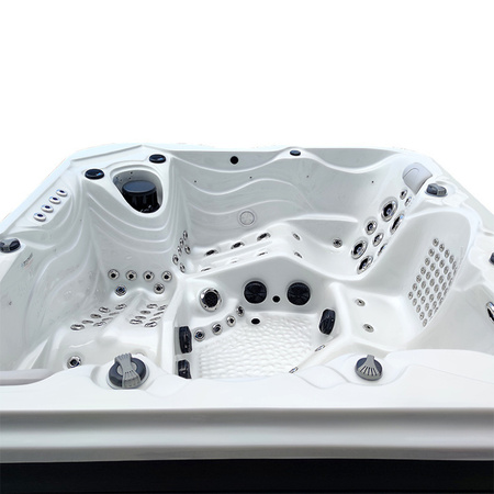 Aia mullivann SPA560 220x220 cm - luksus ja täielik lõõgastumine teie aias.