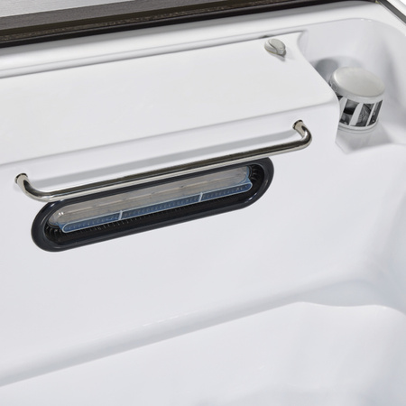 SPA Bathtub OF-610U – Luxury Tub with Integrated Filtration System – Premium SPA in Your Garden