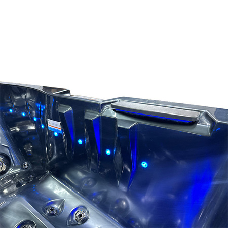 Dārza džakuzi SPA749 200x135 - Spa vanna ar strūklu un LED apgaismojumu