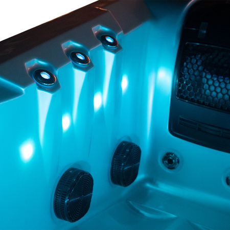 Dārza džakuzi SPA749 200x135 - Spa vanna ar strūklu un LED apgaismojumu