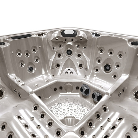 Градинско джакузи SPA755 F21 230x230 cm - лукс и комфорт във вашата градина