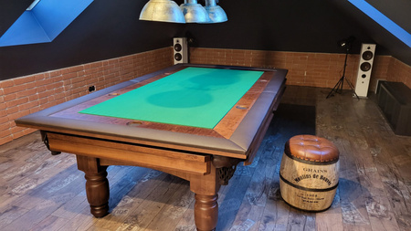 Achilles pooltafel – modern design, perfect voor entertainment