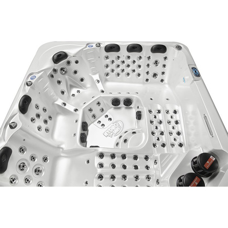 Jacuzzi de jardim SPA743R ECO Cappuccino com invólucro cinza 220x220 cm – elegância e ecologia no seu jardim