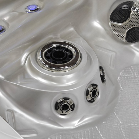 Садове джакузі SPA747 F27 210x210 см - комфорт та елегантність