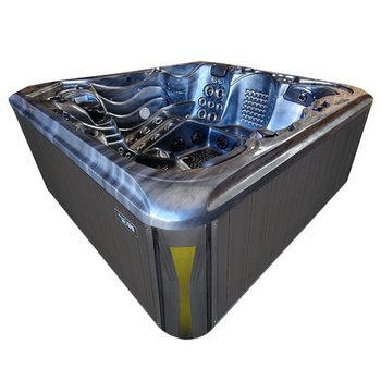 Jacuzzi ogrodowe wanna SPA560 220x220 cm – luksus i pełen relaks w Twoim ogrodzie