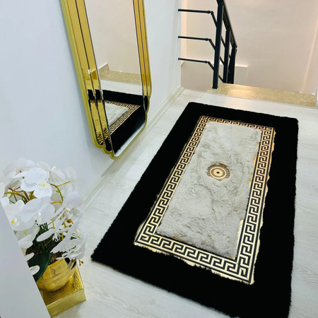 Čierno-krémový koberec z pravej ovčej kože - luxusný, ručne vyrobený, moderný koberec do obývačky a spálne v štýle Versace