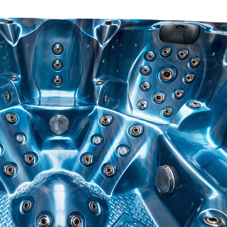 Dārza džakuzi SPA206 Blue Wave ar pelēku pārsegu 230x230 cm - elegance un komforts jūsu dārzā