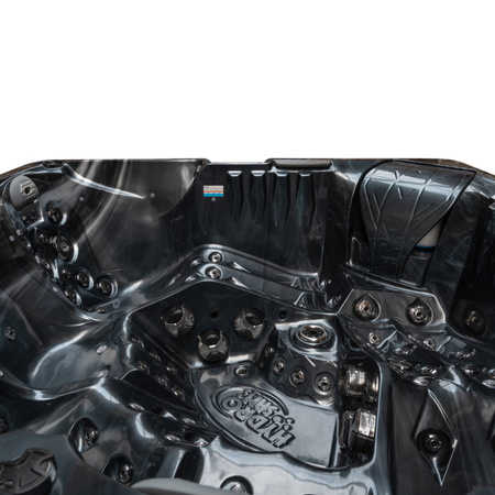 Udendørs jacuzzi SPA748 F24 230x230 cm – rummelig afslapning i dit eget hjemme-SPA