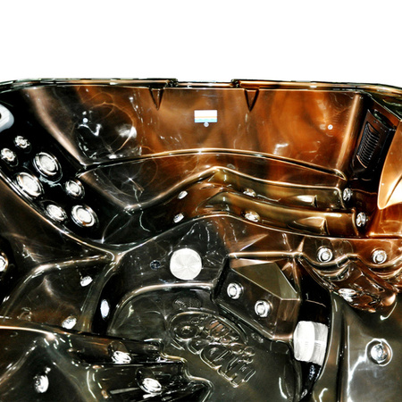 Utendørs jacuzzi SPA751 210x210 cm – luksuriøs avslapning i hagen din