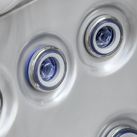 Udendørs jacuzzi SPA531 200x200 cm – komfort og afslapning i din have