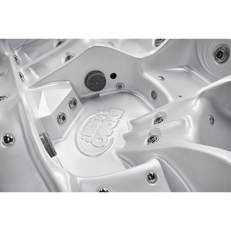 SPA751 have-jacuzzi 210x210 cm – luksuriøs afslapning i din have