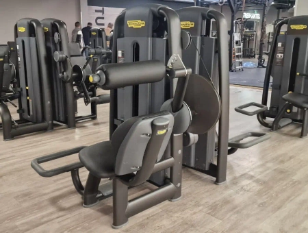 TECHNOGYM SELECTION PRO Μηχάνημα Κάτω Πλάτης Μεταχειρισμένο/Επισκευασμένο - Τέλεια κατάσταση