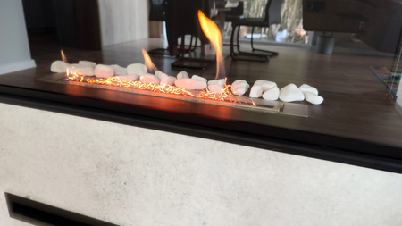 Incandescent filaments for bio-fireplaces and gas fireplaces – the effect of a glowing fire