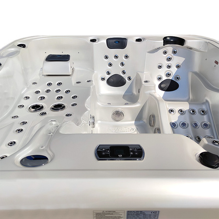 Garden Jacuzzi SPA403 230x230 cm - eksklusiivne spaa-vann 4 inimesele