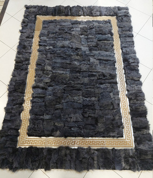 Luxueus zwart vloerkleed van natuurlijke schapenvacht - handgemaakt premium vloerkleed in VERSACE-stijl