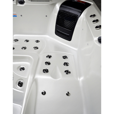 Jacuzzi de jardin SPA750 200x200 cm – confort et relaxation dans votre jardin