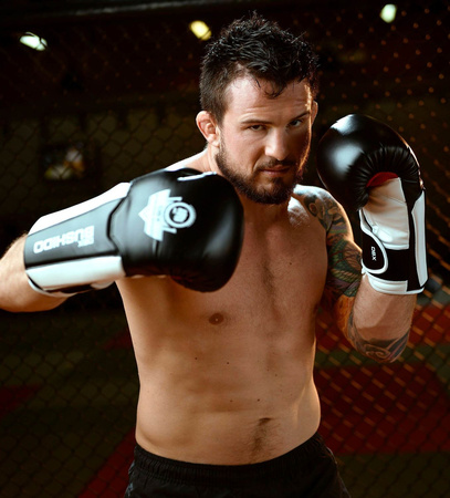 Poksikindad ActivClima süsteemiga ja Wrist Protect B-3W - 14 oz