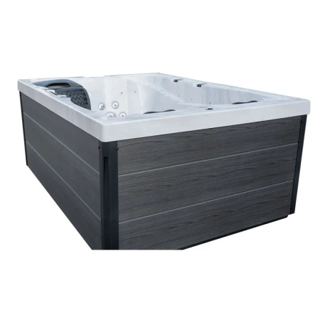 Градинско джакузи Balboa за 3 лица с хидромасаж