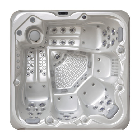 Dārza džakuzi vanna SPA560 220x220 cm - greznība un pilnīga atpūta jūsu dārzā