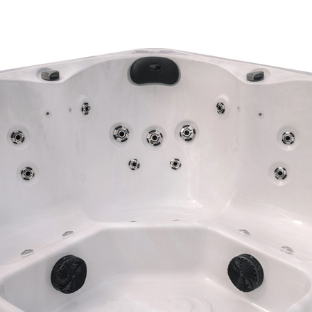Jacuzzi de jardin SPA750 200x200 cm – confort et relaxation dans votre jardin