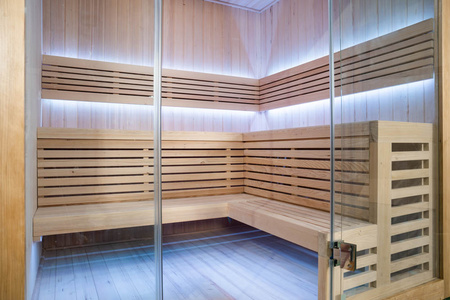 Liela sausā sauna ar HARVIA 6 kW plītiņu | Panorāmas stikls | Dabīgā koksne