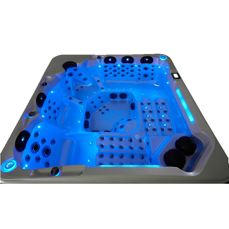 Dārza džakuzi vanna SPA743 220x220 cm - plaša atpūta visai ģimenei