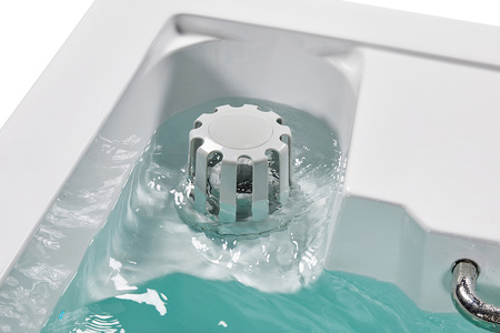 SPA masažna kad OF-401U – Luksuzna SPA kad za vrt