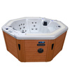 Havejacuzzi SPA107 220x220 cm – luksuriøst SPA-badekar til 6 personer