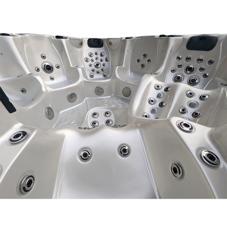 Tuin Jacuzzi SPA703A 230x230 cm – een luxe SPA-bad met hydromassage