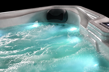 FANATIC Christi Spa 6-person Hot Tub – Luxury SPA System for Unparalleled Relaxation, Health and Comfort