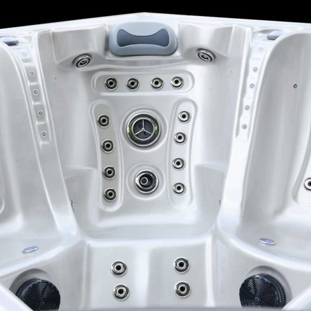 Trädgårdsjacuzzi SPA340 Cappuccino med naturlig träpanel 220x220 cm – elegans och avkoppling utomhus