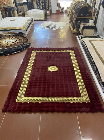 Plush carpet - a luxurious choice for your living room